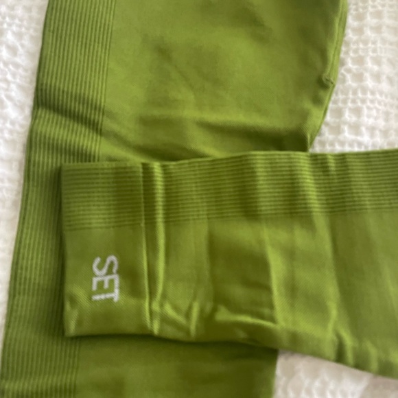 SETACTIVE LEGGINGS - Picture 2 of 3